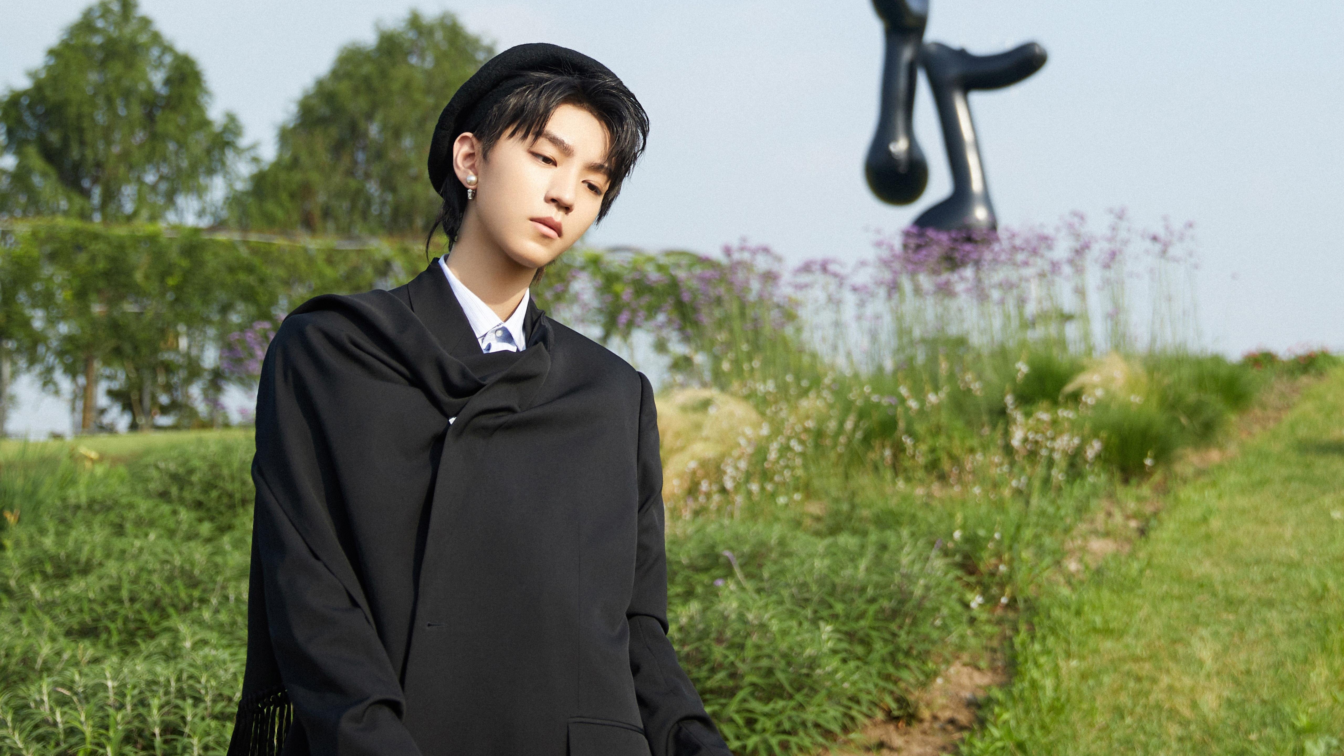 乐鱼体育APP官方下载-火箭教练组分析对手录像制定精细策略，火箭教练团队组建完成