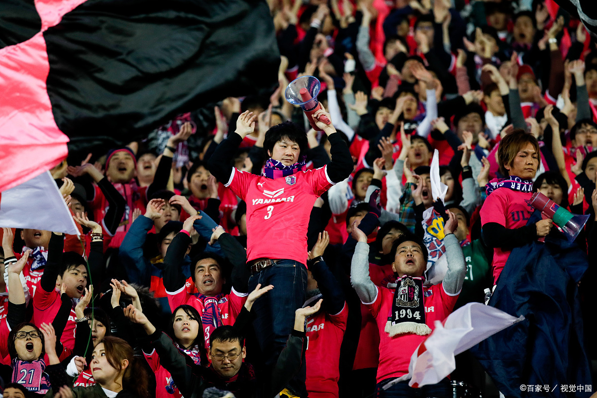 球迷故事:那些在五大联赛中令人难忘的瞬间。的简单介绍 球迷故事:那些在五大联赛中令人难忘的瞬间。的简单介绍